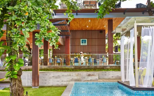Maya Sanur Resort & Spa - Tree Bar - exterior2 Maya Sanur Resort & Spa - Tree Bar - exterior2