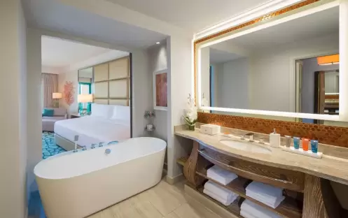 Atlantis The Palm - Two Bedroom Family Club Room Bathroom Atlantis The Palm - Two Bedroom Family Club Room Bathroom