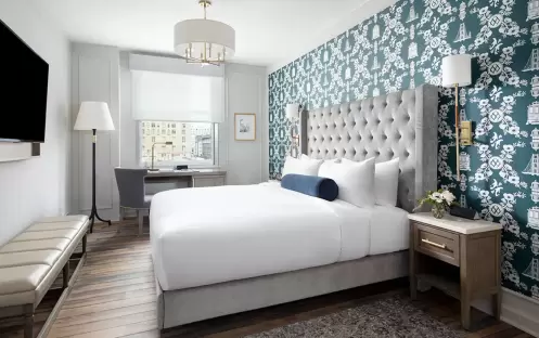 Classic Guestroom Classic Guestroom