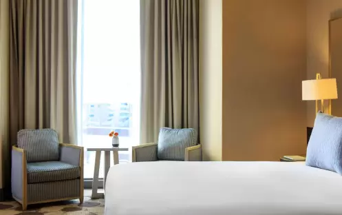 Royal Sonesta Chicago River North - Luxury Spa Suite Royal Sonesta Chicago River North - Luxury Spa Suite