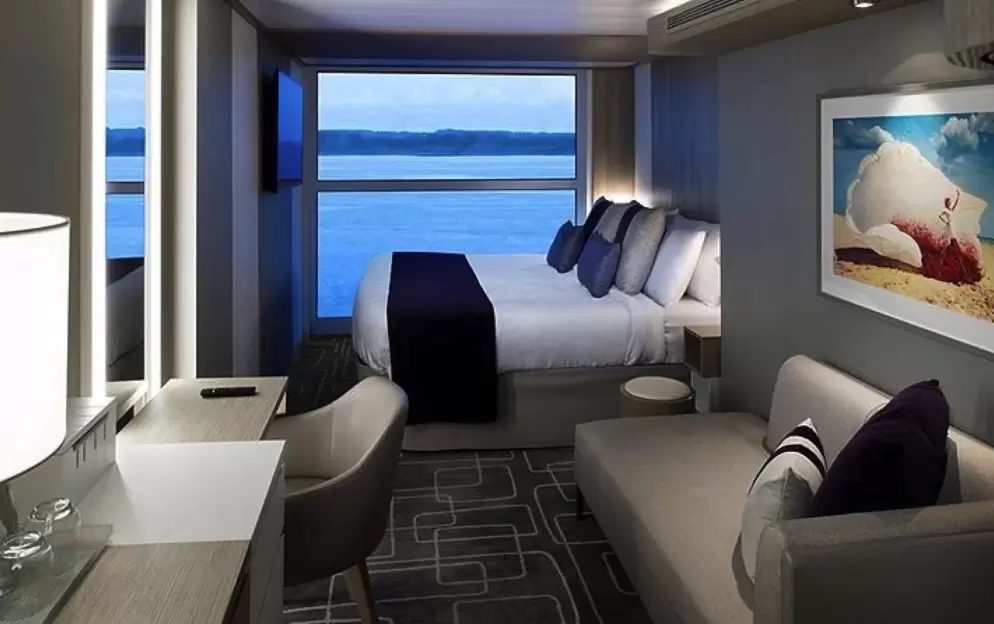 Deluxe Ocean View Stateroom