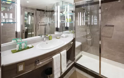 Silversea - Silver Spirit - Accommodation - Panorama Suite