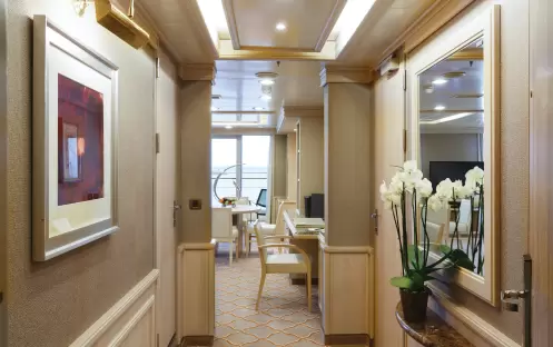 Silversea - Silver Spirit - Accommodation - Royal Suite 3