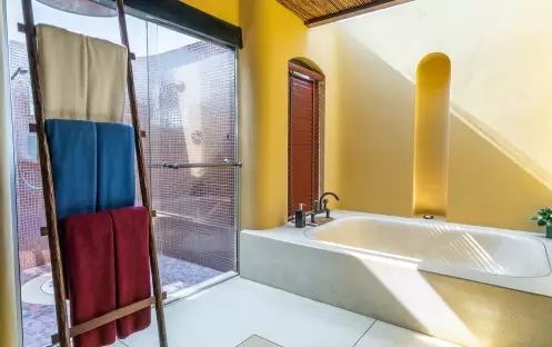 Paradee - Garden Pool Villa Bath Paradee - Garden Pool Villa Bath