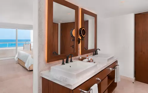 Sun Palace Cancun - Superior Governor Suite Bathroom Sun Palace Cancun - Superior Governor Suite Bathroom