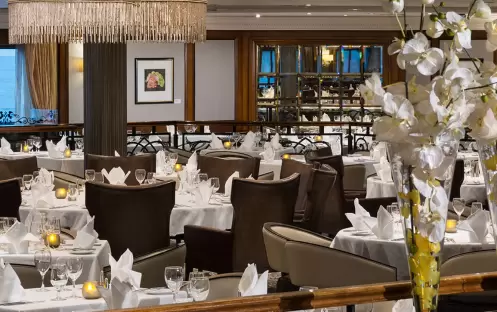 Azamara Cruises Discoveries Restaurant