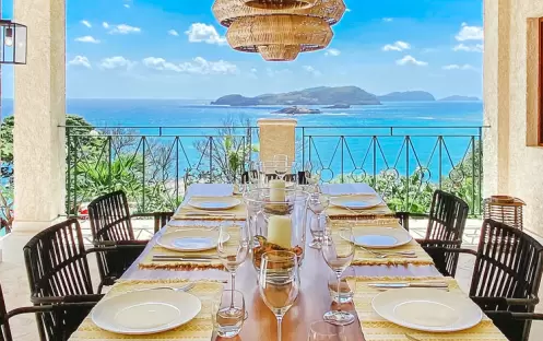 Villa One - Dining