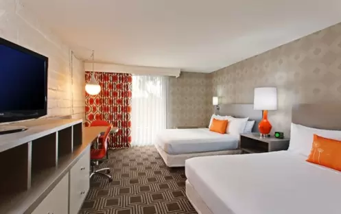 The Garland - Deluxe Room Queen Beds The Garland - Deluxe Room Queen Beds
