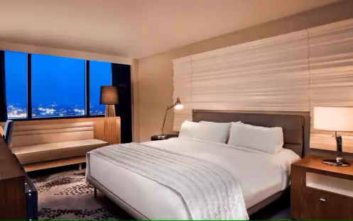 Le Meridian New Orleans - Classic Room Le Meridian New Orleans - Classic Room