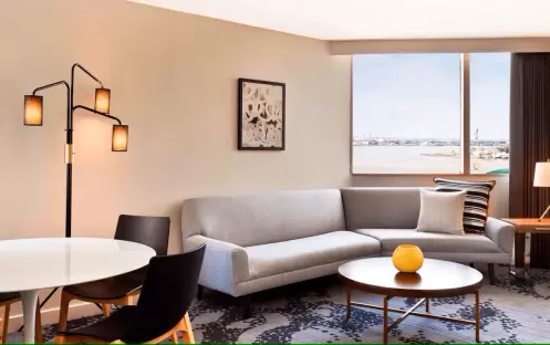 Le Meridian New Orleans - Executive Suite Le Meridian New Orleans - Executive Suite