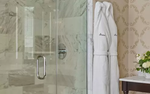 Deluxe King Guest Room Shower Deluxe King Guest Room Shower