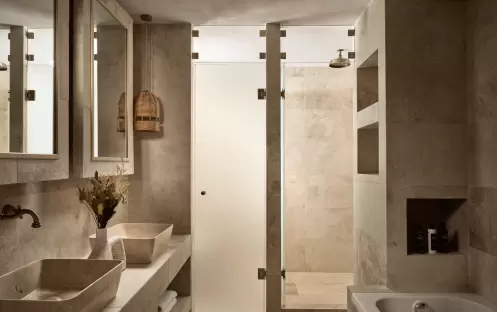 Deluxe Suite Bathroom Deluxe Suite Bathroom