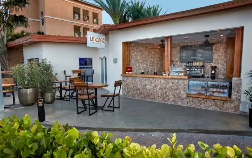 Le Cafe Le Cafe