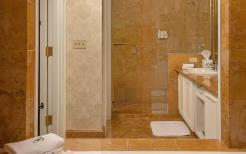 Lakeside Junior Suites Bathroom Lakeside Junior Suites Bathroom