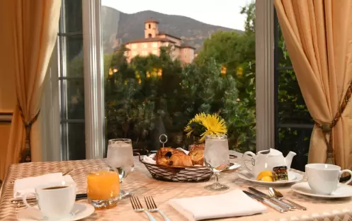 Lake Terrace Dining Room Breakfast Lake Terrace Dining Room Breakfast