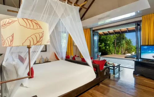 Atmosphere Kanifushi - Kanifushi Beach Villa with Pool Bedroom Atmosphere Kanifushi - Kanifushi Beach Villa with Pool Bedroom