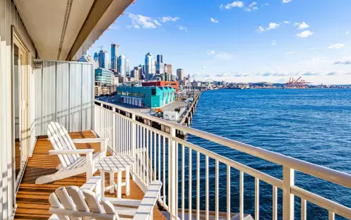 Over Water King with Balcony 1 Over Water King with Balcony 1