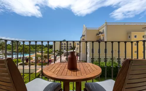Tropical Retreat Balcony Tropical Retreat Balcony