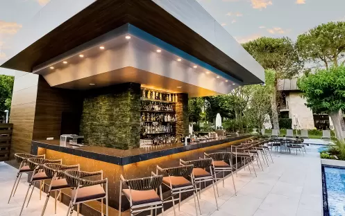 Olivium Pool Bar