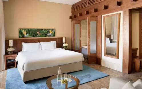 Sofitel The Palm Dubai - Classic Room Bed Sofitel The Palm Dubai - Classic Room Bed