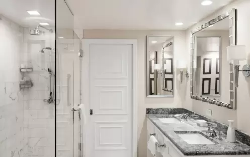 Premier Room - Bathroom Premier Room - Bathroom
