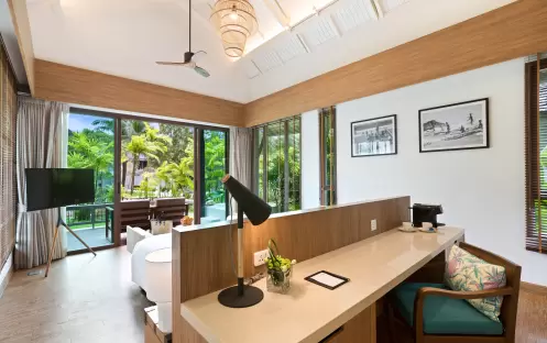 Garden Villa Desk Garden Villa Desk