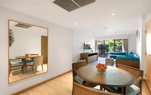 Premier Garden Suite Dining Table Premier Garden Suite Dining Table