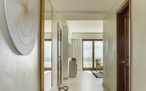 Beachfront Junior Suite Entry Beachfront Junior Suite Entry