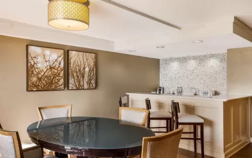 Suite - King - Ocean View Suite - King - Ocean View