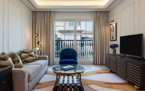 Westin-Dubai-Mina-Seyahi-Beach-Resort-&-Marina_Westin-Club-Suite_Living-Room Westin-Dubai-Mina-Seyahi-Beach-Resort-&-Marina_Westin-Club-Suite_Living-Room