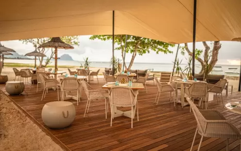 Beachhouse grill restaurant