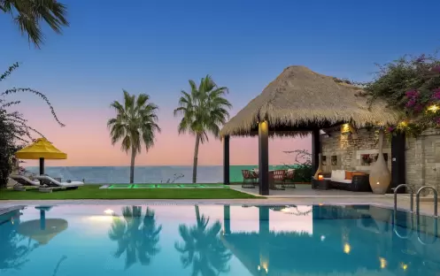ONE Royal Spa Villa ONE Royal Spa Villa