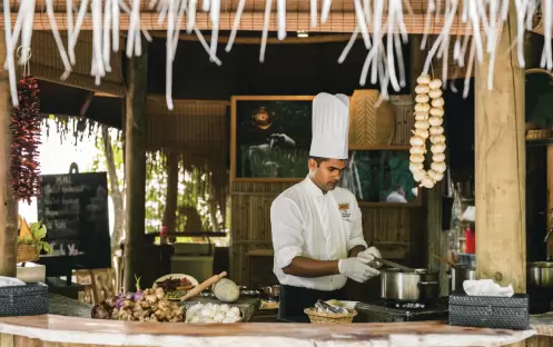 Ceylon Bliss, Chef Ceylon Bliss, Chef