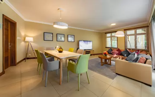 Exclusive Suite, Living room