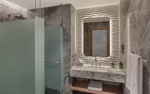 Deluxe Room Sea View, Bathroom Deluxe Room Sea View, Bathroom