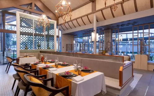 Param Para Restaurant, Interior Param Para Restaurant, Interior