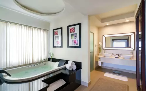 Preferred Club Presidential Suite Ocean Front, Bathroom Preferred Club Presidential Suite Ocean Front, Bathroom