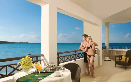 Preferred Club Presidential Suite Ocean Front, Couple Preferred Club Presidential Suite Ocean Front, Couple