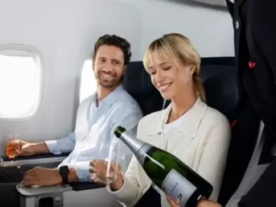 Premium Voyager (Premium Economy) Premium Voyager (Premium Economy)