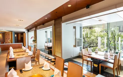 Kongju, Dining Tables