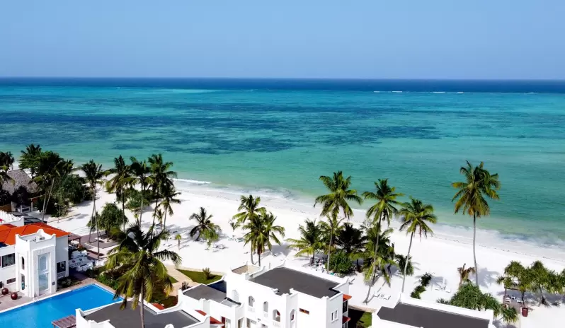 Lux Marijani, Aerial Lux Marijani, Aerial