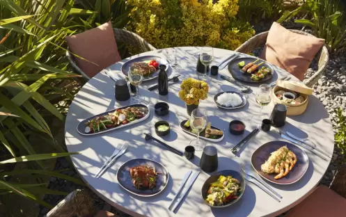 Anaya, Table Set up Anaya, Table Set up