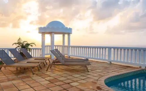 Premium Four Bedroom Ocean View Villa, Sunbeds Premium Four Bedroom Ocean View Villa, Sunbeds