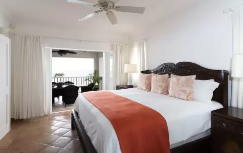 One Bedroom Ocean Front Suite, Bed View One Bedroom Ocean Front Suite, Bed View