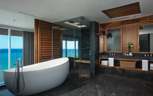 Two Storey Penthouse Suite Ocean Front, Bathtub Two Storey Penthouse Suite Ocean Front, Bathtub