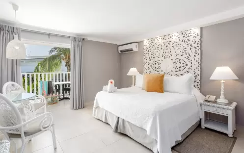 Signature Room Signature Room