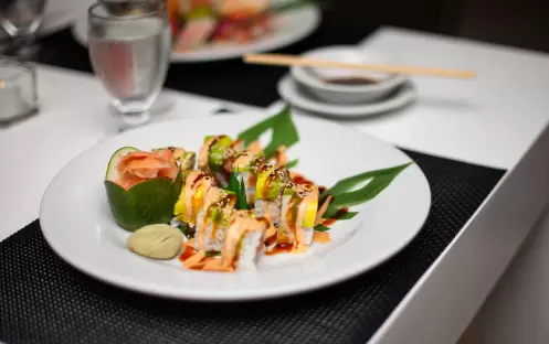 UMI, Sushi Dining UMI, Sushi Dining