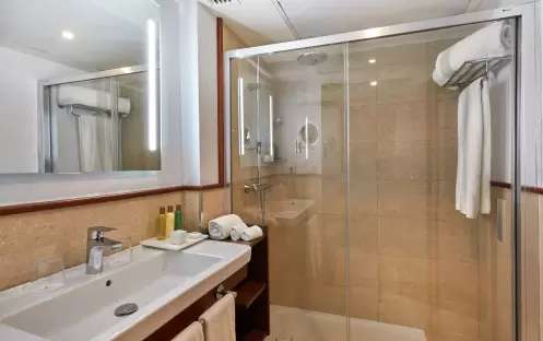 Double Deluxe Frontal Sea View, Bathroom Double Deluxe Frontal Sea View, Bathroom