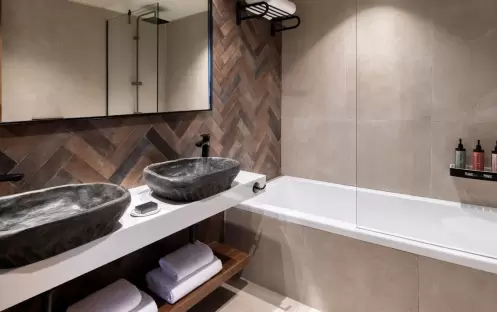 Sapphire Lush Three Bedroom Suite, Bathroom Sapphire Lush Three Bedroom Suite, Bathroom
