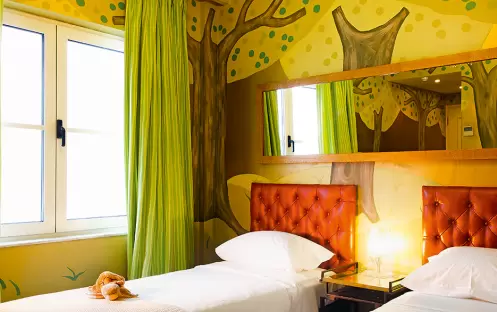 Family Graffiti Guestroom, Twin Beds Family Graffiti Guestroom, Twin Beds